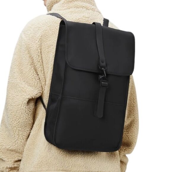 RAINS BACKPACK IN BLACK, UNISEX - Picture 1 of 5